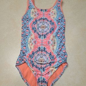 Justice Girls bathing suit - Size 7